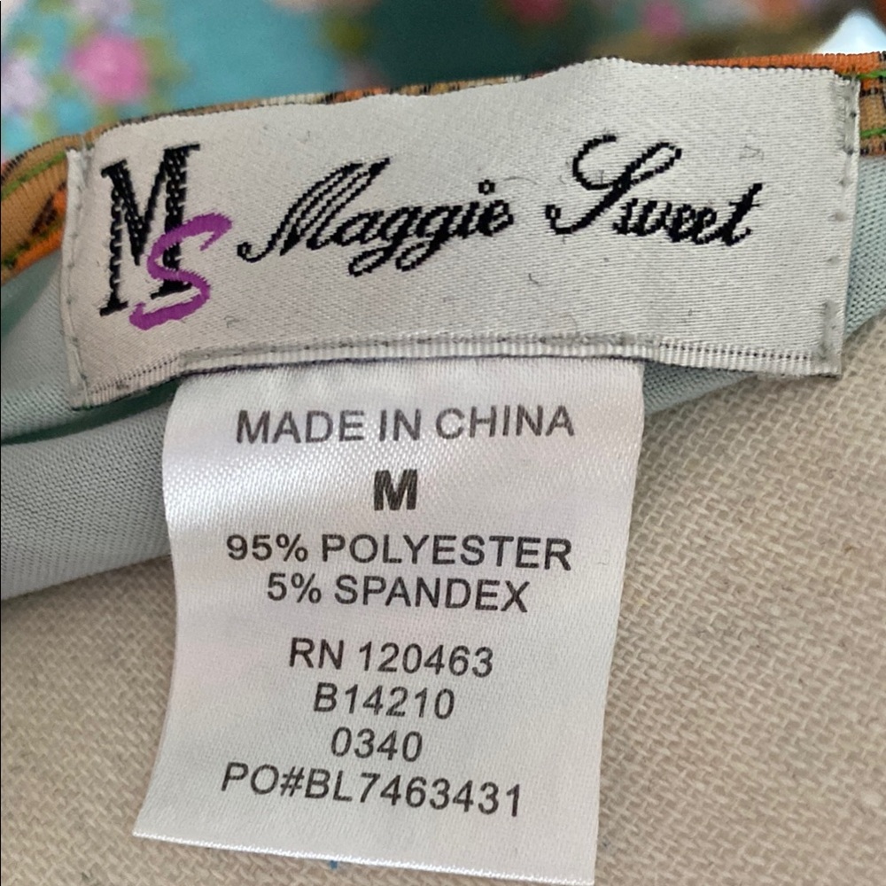 Colorful Patterned Women's Top - Picture 3 of 4